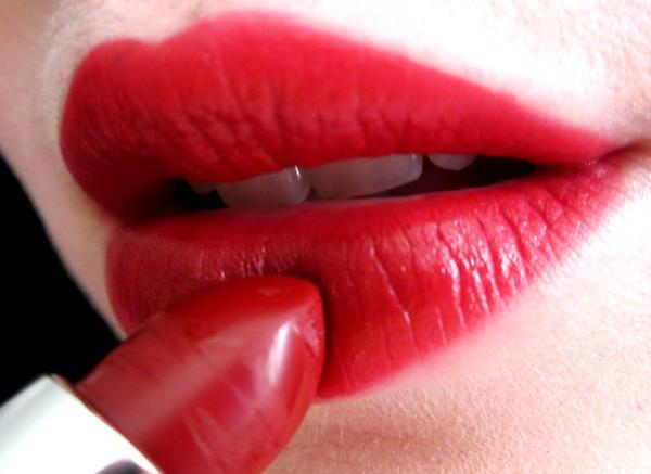 How do I get my lipstick to last through kissing?