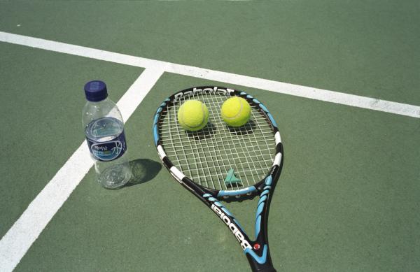 Is Tennis Safe During Pregnancy? Understanding the Risks and Recommendations