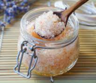 Pampering Pregnancy - The Lowdown on Salt Scrubs