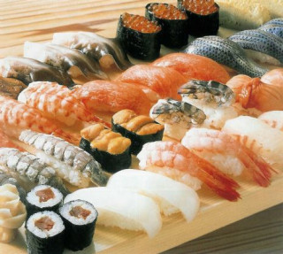 Sushi for pregnant woman