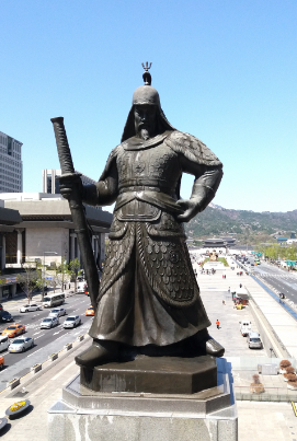 Korean Admiral Yi Sun-shin (이순신) who defeated the Japanese in the Battle of Myeongnyang during the Joseon Dynasty